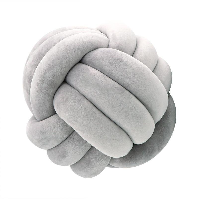 Geometric Knotted Ball Pillow
